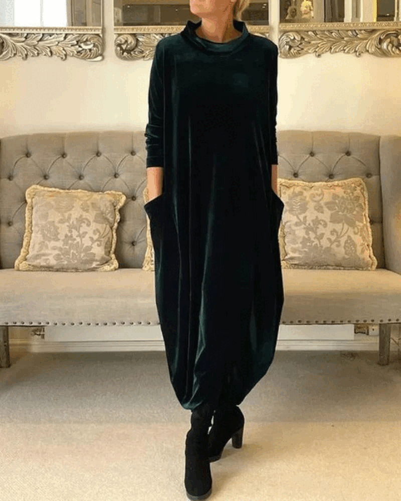 Herma | Elegant Velvet Maxi Dress with Pockets