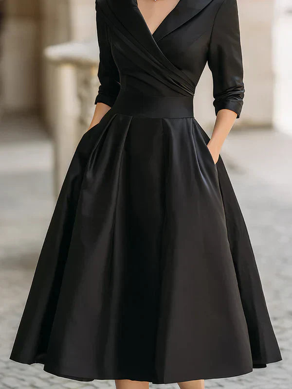 Jozefien | Elegante Midi-jurk met Verfijnde Details en Praktische Zakjes