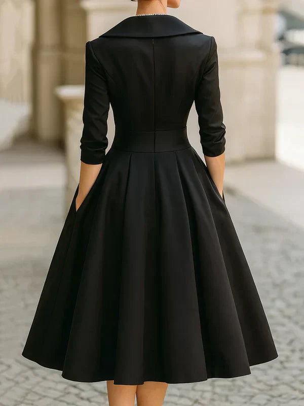 Jozefien | Elegante Midi-jurk met Verfijnde Details en Praktische Zakjes