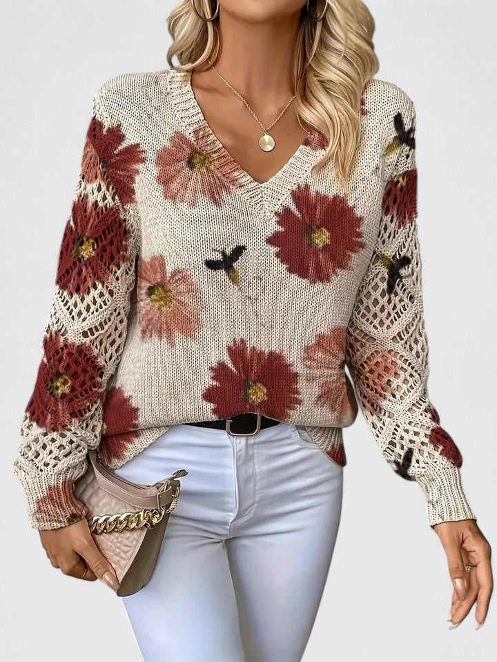 Eva | Elegant sweater with floral design