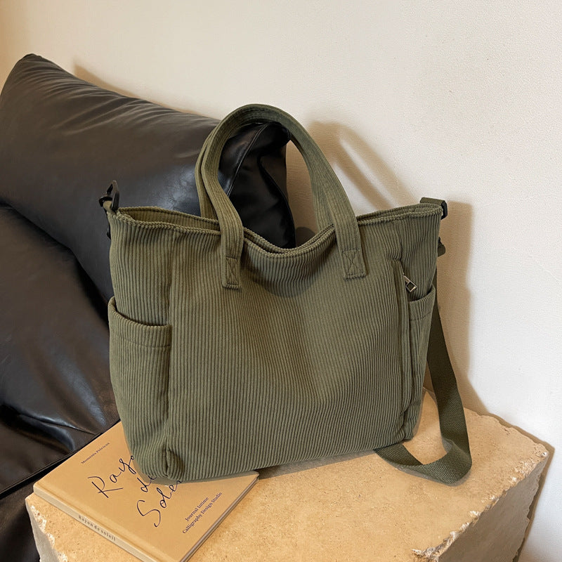 Bloom™ | Sac fourre-tout en velours côtelé pour étudiantes en art