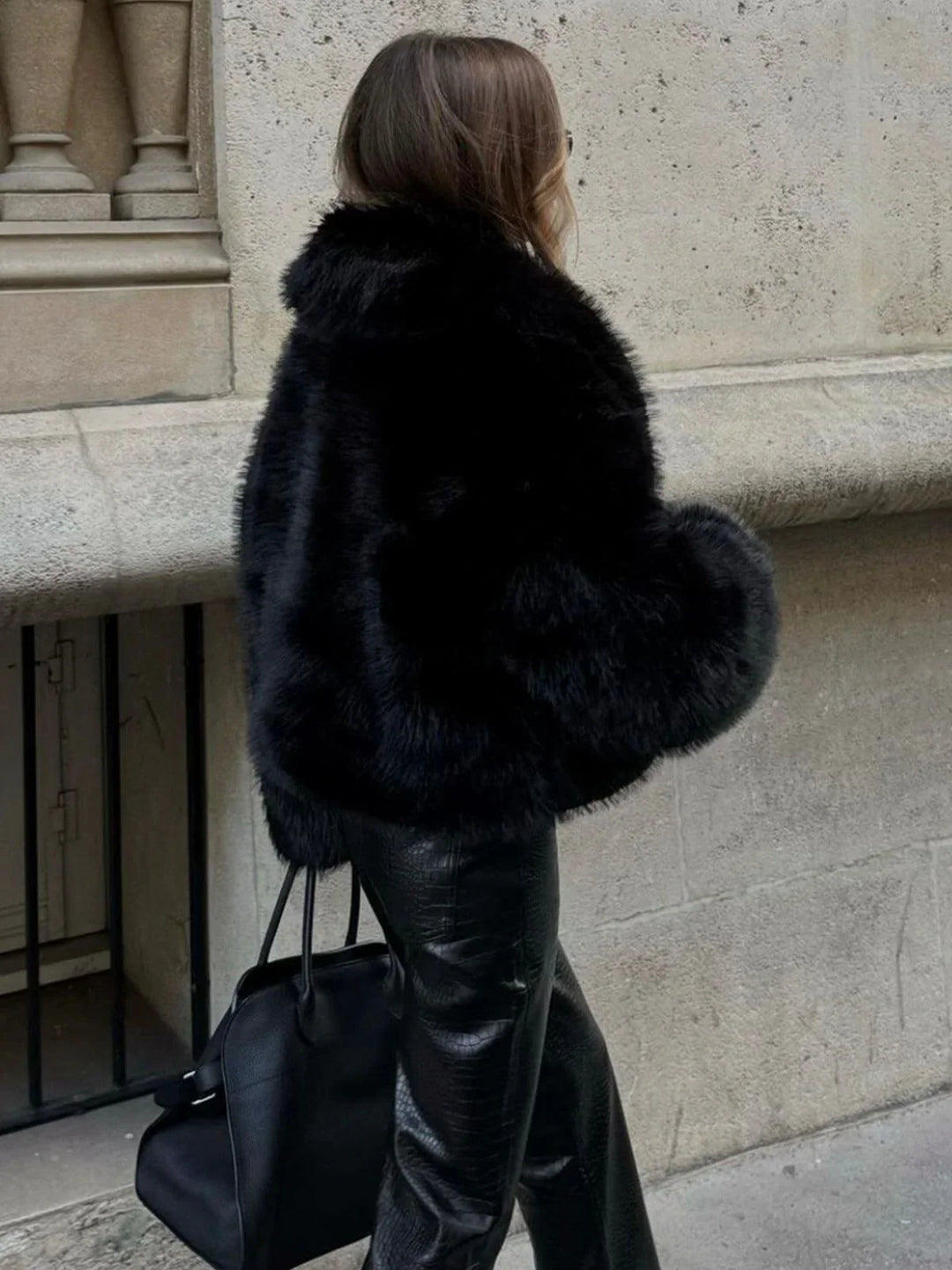 Amelia | Manteau en fausse fourrure douce au look léger et luxueux