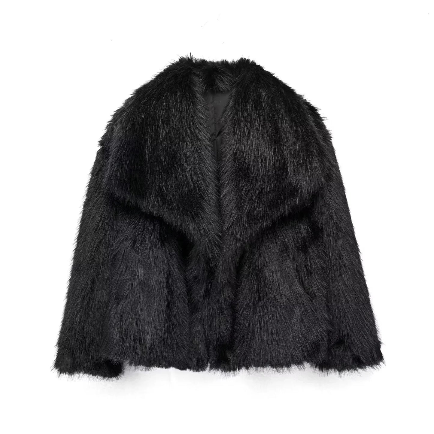 Amelia | Soft faux fur coat with a light, luxurious look 