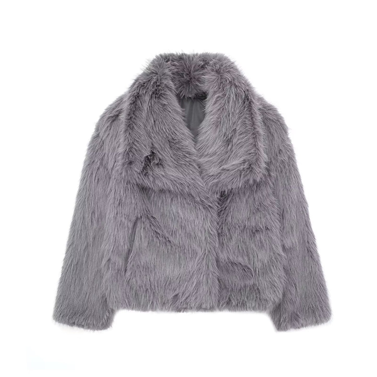 Amelia | Soft faux fur coat with a light, luxurious look 