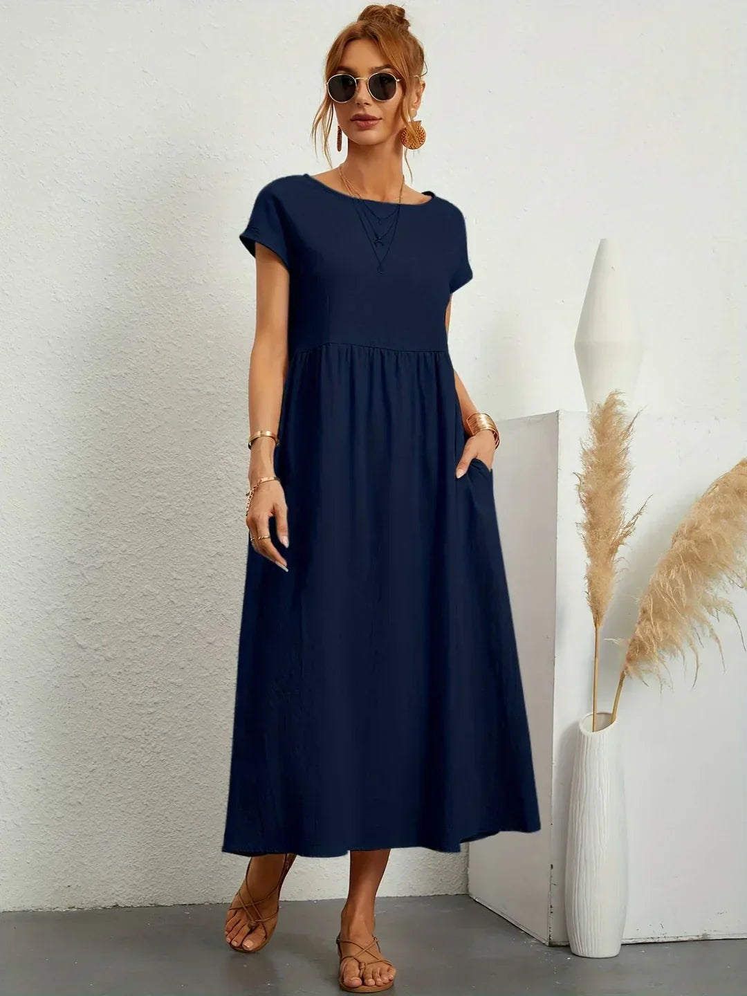 Gabrielle™ — Robe midi fluide, élégance intemporelle