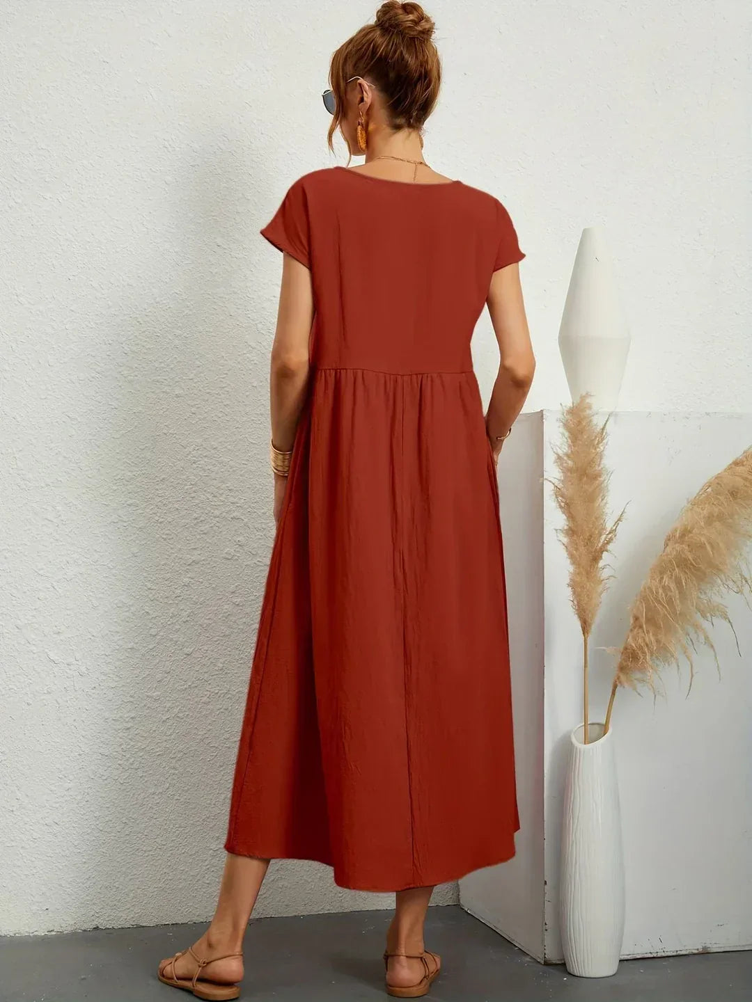 Gabrielle™ — Robe midi fluide, élégance intemporelle
