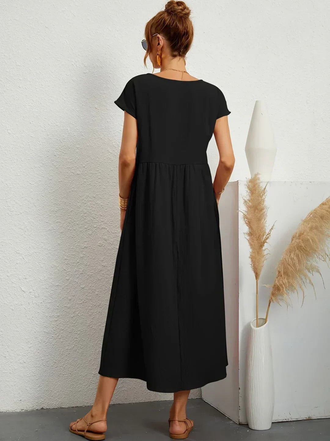 Gabrielle™ — Robe midi fluide, élégance intemporelle